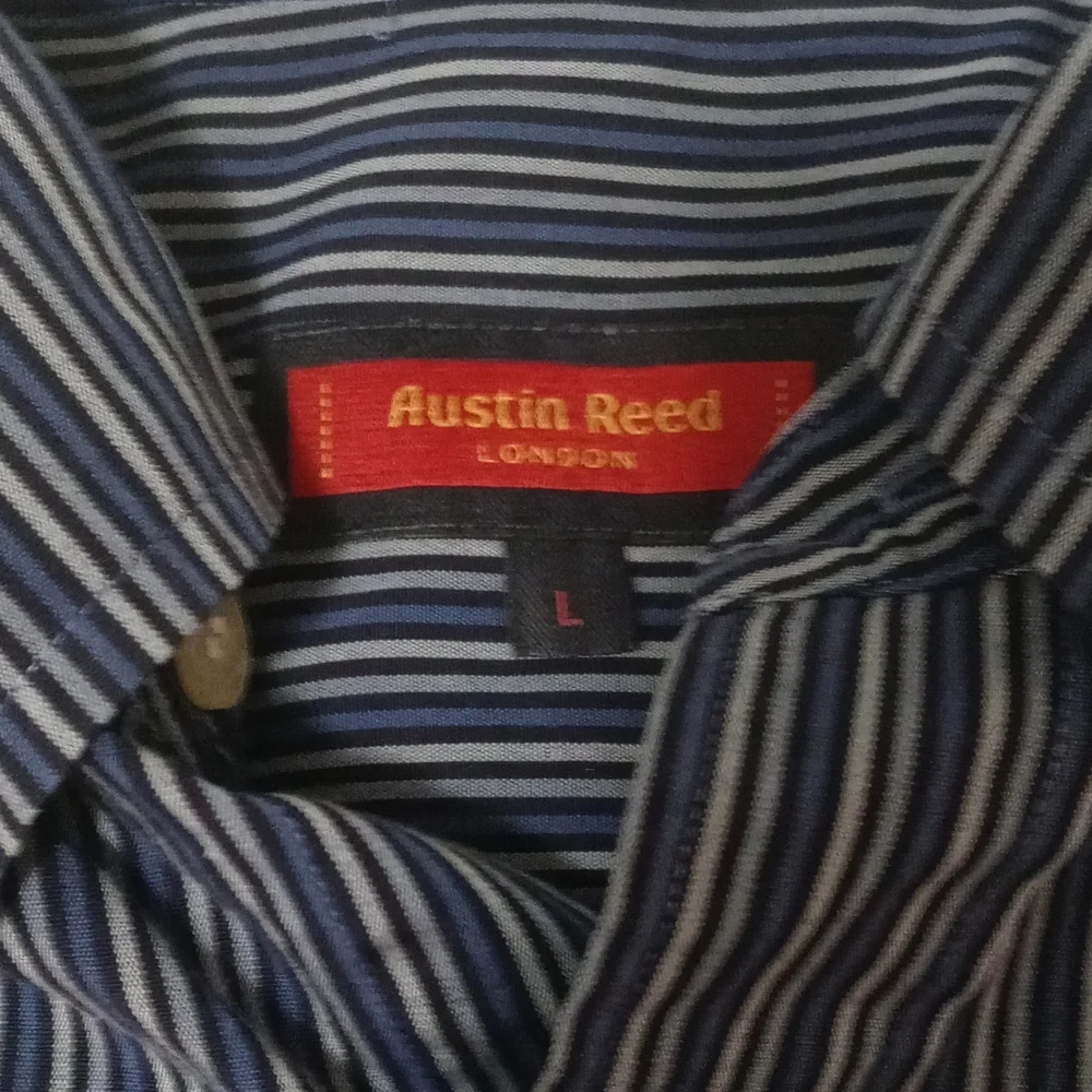 Austin Reed London shirt . - Picture 3 of 7